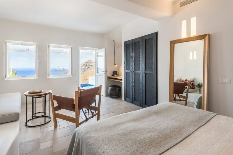 Apartamentos Porto Fira Suites