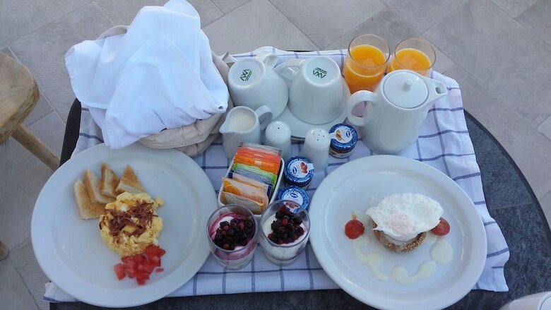 Apartamentos Porto Fira Suites