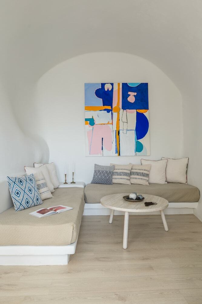 Apartamentos Porto Fira Suites