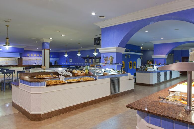 Playacartaya Aquapark & Spa Hotel