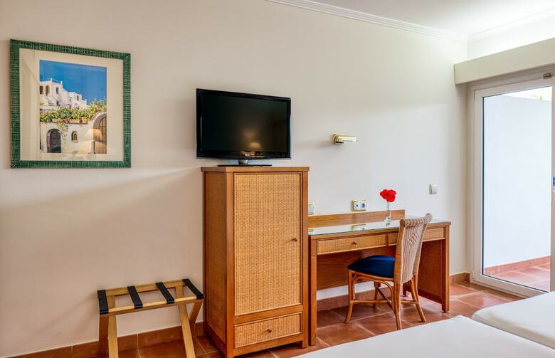 Playacartaya Aquapark & Spa Hotel