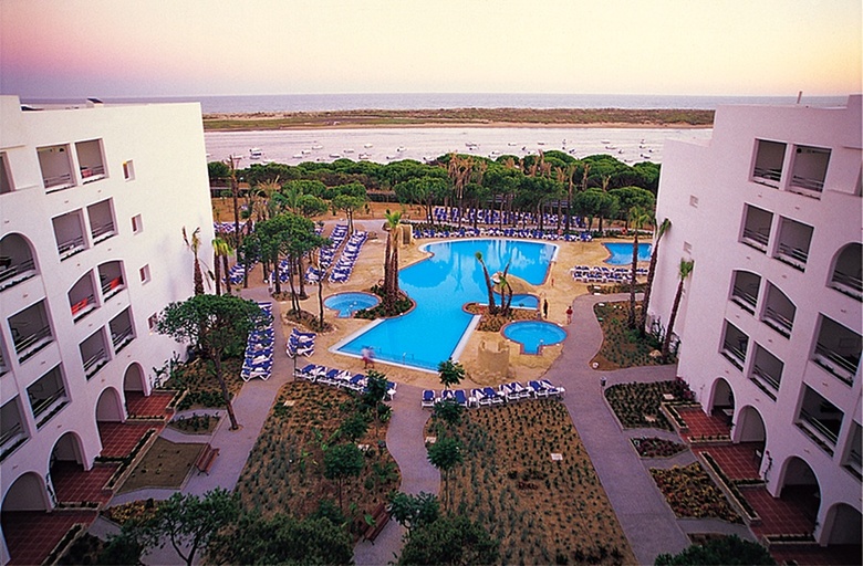 Playacartaya Aquapark & Spa Hotel