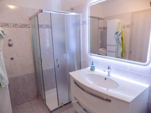 Oriella Apartmans And Room