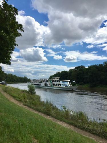 Apartamento Panoramablick Auf Elbe Und Schl�sser