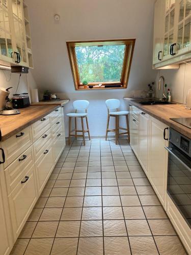 Apartamento Lovely Central Located- Train, Restaurants & Spa