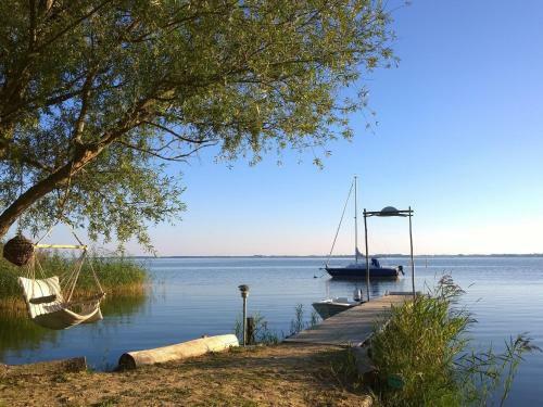 Holiday Home On The Backwaters, L�tow