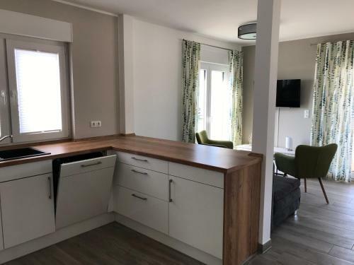 Ferienh�user Am Nordufer Des Hainer Sees