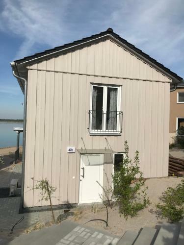 Ferienh�user Am Nordufer Des Hainer Sees