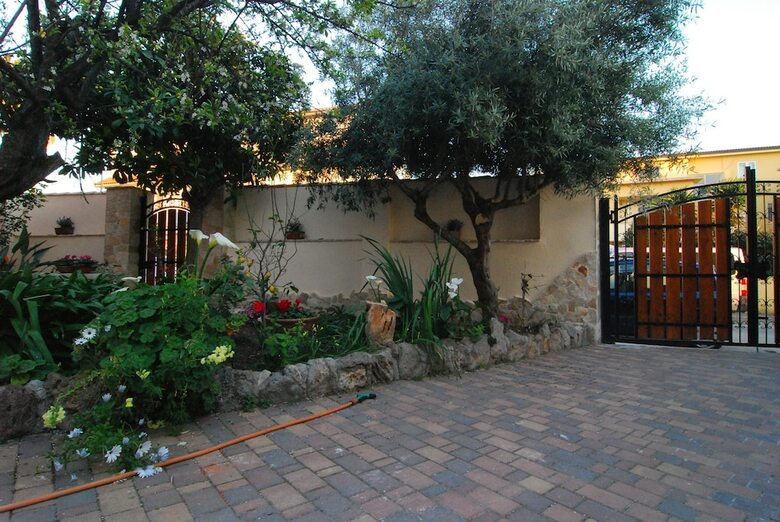 Apartamento Flowery Inn Villa