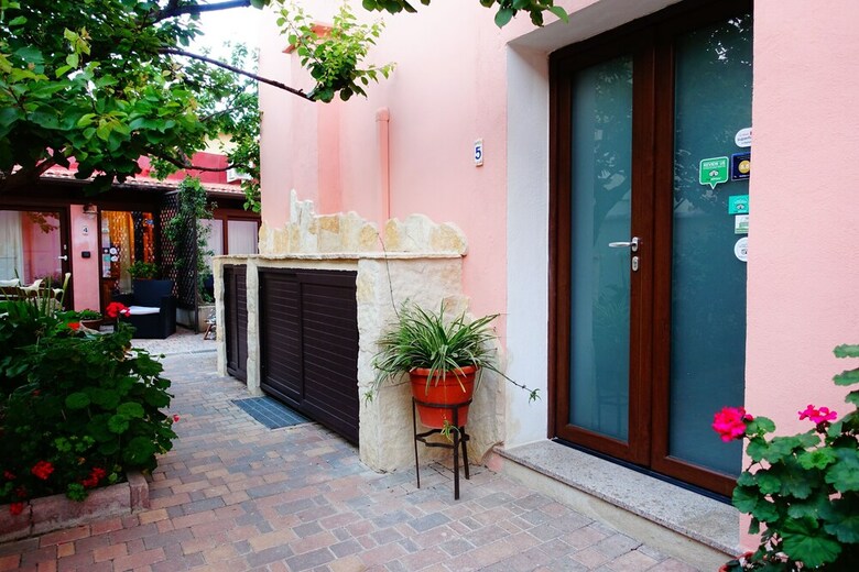 Apartamento Flowery Inn Villa