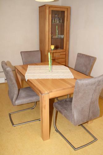 Apartamento Fewo Am Schlossberg