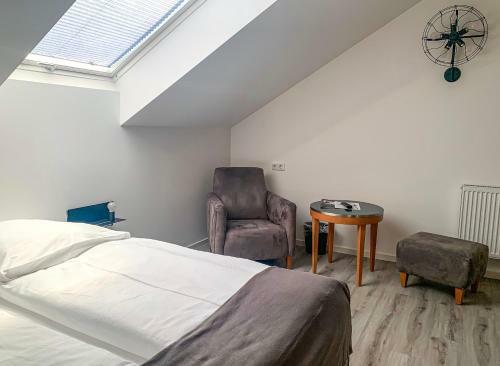Hostal Prima Inn Unterkunft Direkt �ber Der "bar Am Minimax"