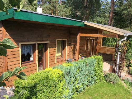 Holzhaus Trollbl�mchen Am Wald Und See