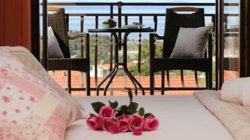 Apartment Iva With Sea View