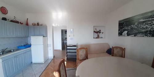 Hostal Apartments Villa Ravli?
