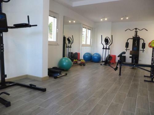 Hostal Apartments Villa Hadria