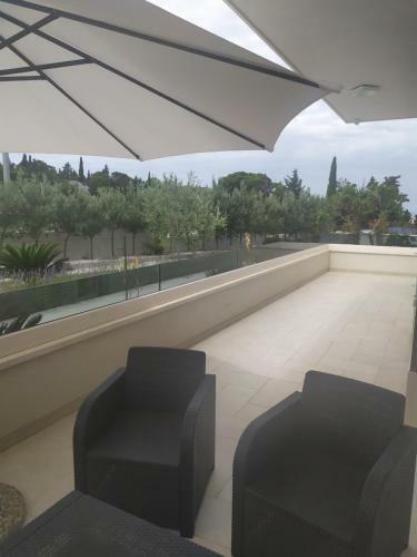 Hostal Apartments Villa Hadria