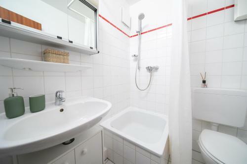 Apartamento Studio Shiny - Zentral Mit Balkon - Messe - K�che