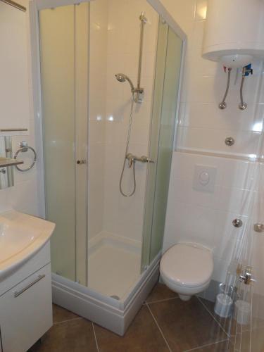 Apartments Anica 2