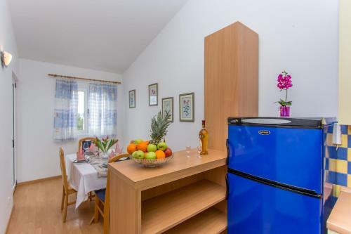 Apartments Snjezana Makarska