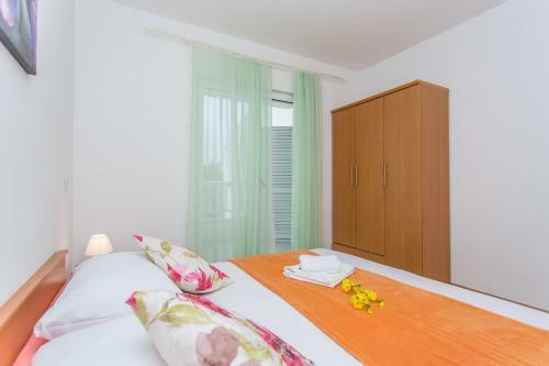 Apartments Snjezana Makarska