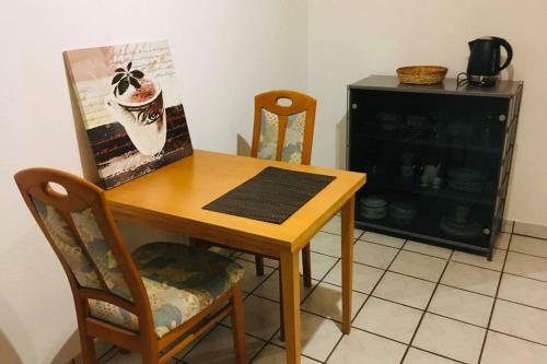 Apartamento Biete Ruhige Zwei-zimmer Souterrain-wohnung