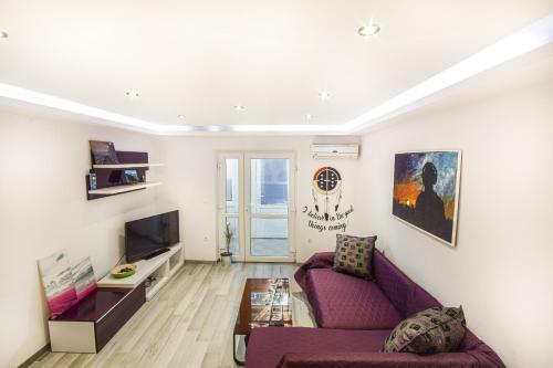 Luna Apartment