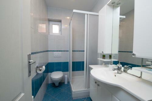 Apartmani Mei? Pirovac