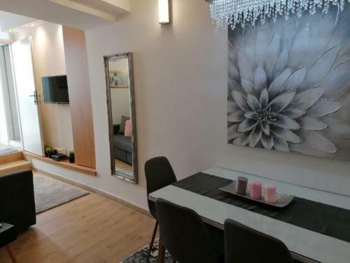 Apartment Denis - 50m From Sea