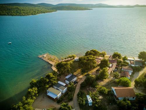 Hotel Mobile Home Pirovac 32