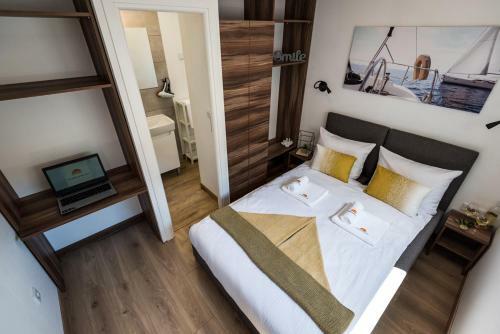 Hotel Mobile Home Pirovac 28