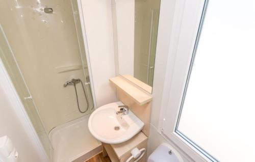 Apartment Drage 17819b