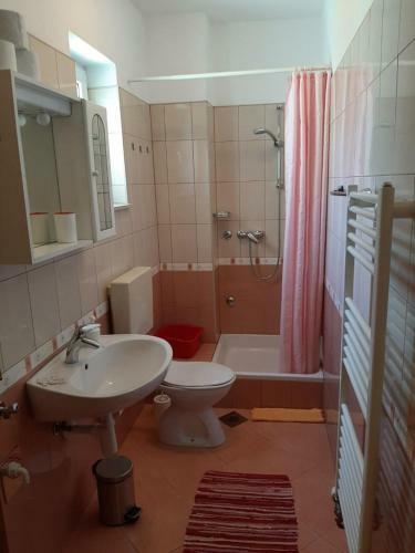Apartments Bruna - 300m From Beach