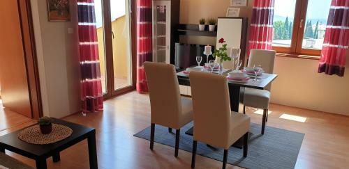 Apartamentos Apatmani Milena