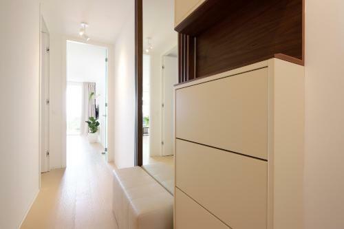 Modern Apartment Near The Sea