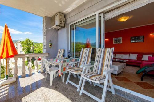 Villa Giani Apartments With Swimming Pool