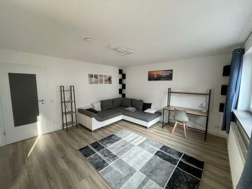 Apartamento Ferienwohnung Raiffeisenstra�e -gro�-