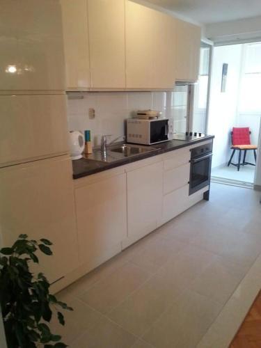 Apartments By The Sea Omis - 13796