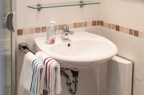 Apartment "k�hler" Mit Berg- Und Bodenseesicht