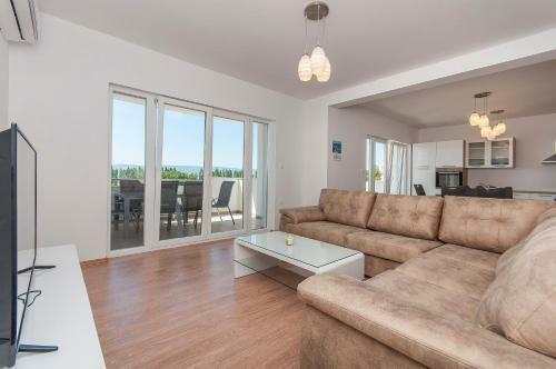 Apartman Mira- Omis