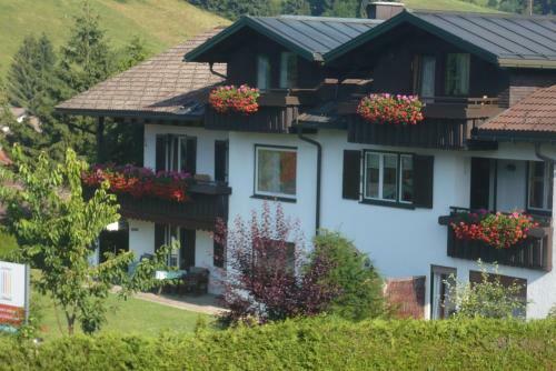 Hostal G�stehaus Schmid