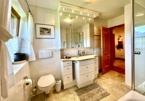 Apartamento Wundersch�ne Wohnung Mit Balkon Und Blick Auf Die Alpen