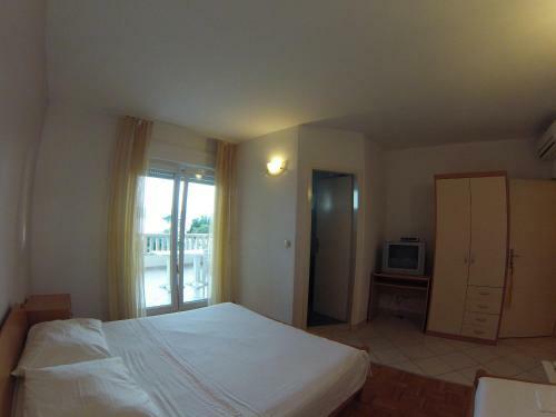 Omi? Du?e Sandy Beach Apartments Mare