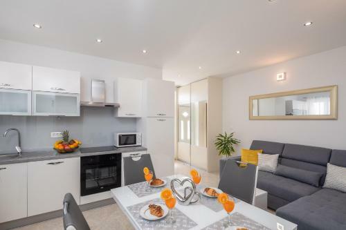 Fba Family Beach Apartments