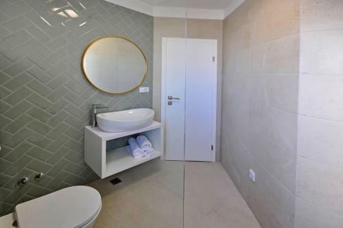 Villa Iva With Sea View And Pool