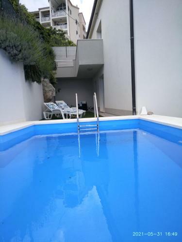 Private Pool And Sea View Apartment