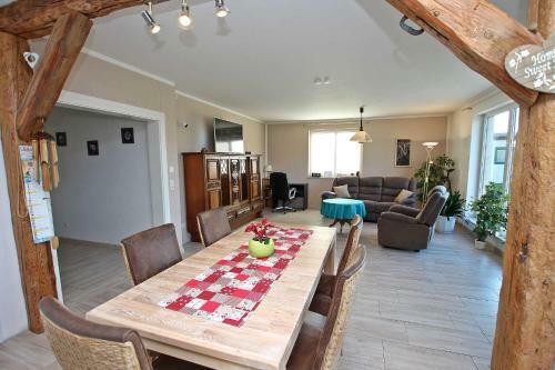 Ferienhaus Gr�now See 10881