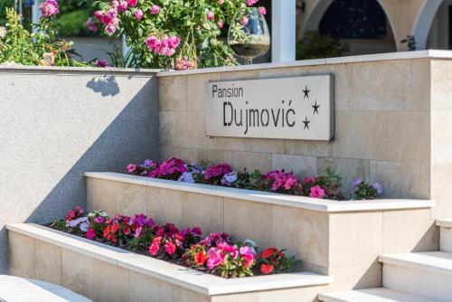 Apartamentos Pansion Dujmovi? 1