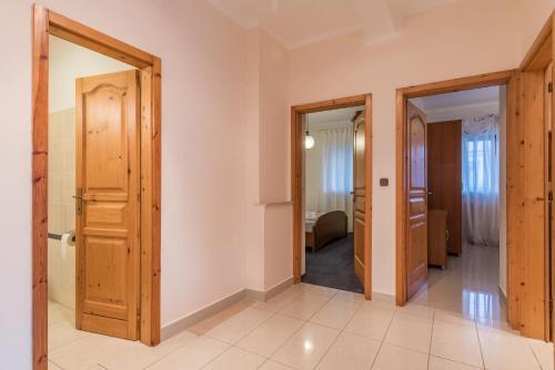 Apartamento Pansion Dujmovi? 2