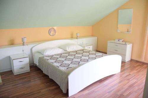 Seaside Holiday House Preko, Ugljan - 18077